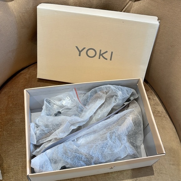 New Ankle Strap Heels Size 8.5 - Picture 13 of 14